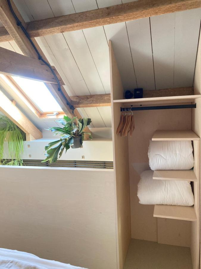Tiny House Van Hoogspanning Naar Ontspanning Wirdum Exterior foto